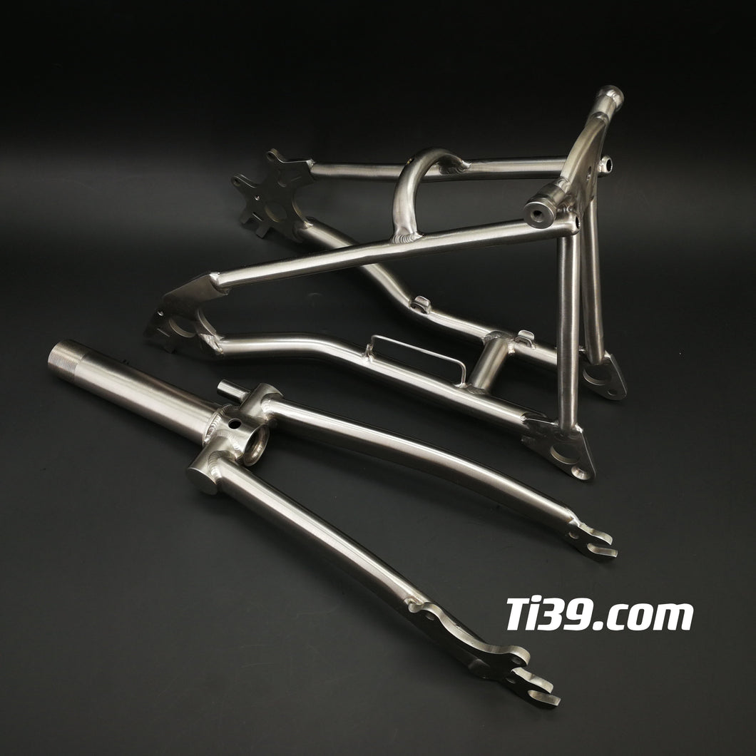 Titanium 100mm disk Front & 135mm disk Rear Triangle Fork for 16”Brompton