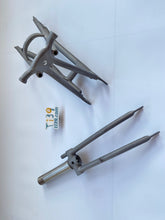 Carica l&#39;immagine nel visualizzatore di Gallery, Titanium Front &amp;Rear Triangle Fork for 16”Brompton
